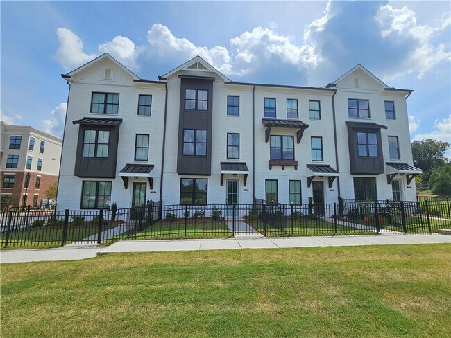 Foto del edificio - 502 Healy Dr