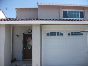 Building Photo - 536 Scottsville Ct