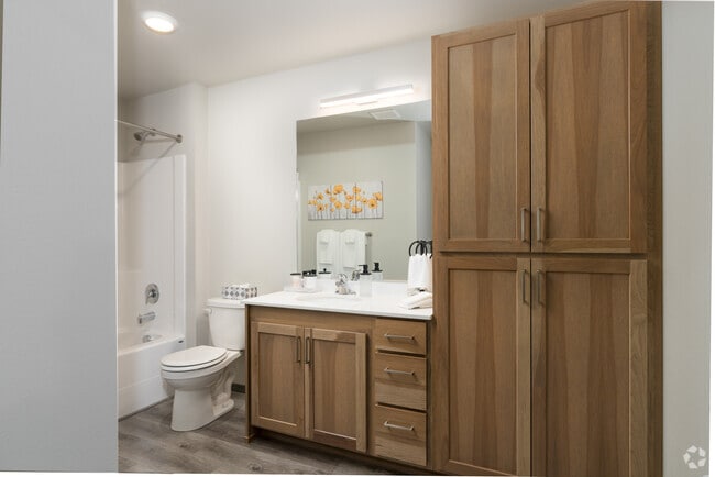 1BR, 1BA - 750SF - Urban Pines Apartments