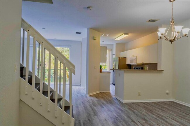 Foto del edificio - 3951 NW 92nd Ave