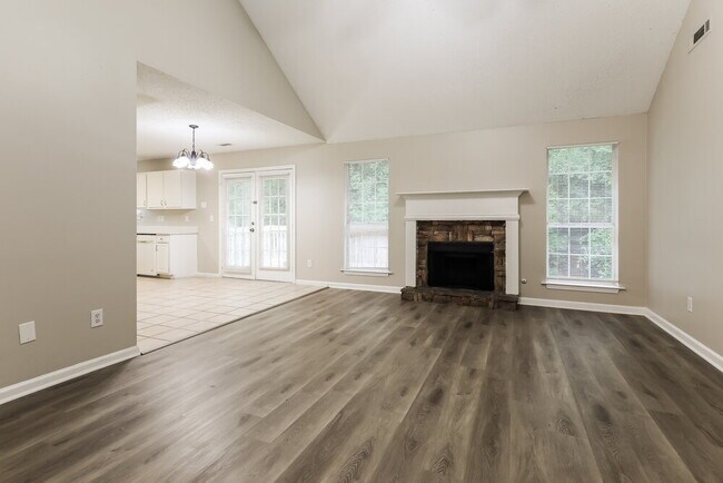 Building Photo - 863 Chase Trail