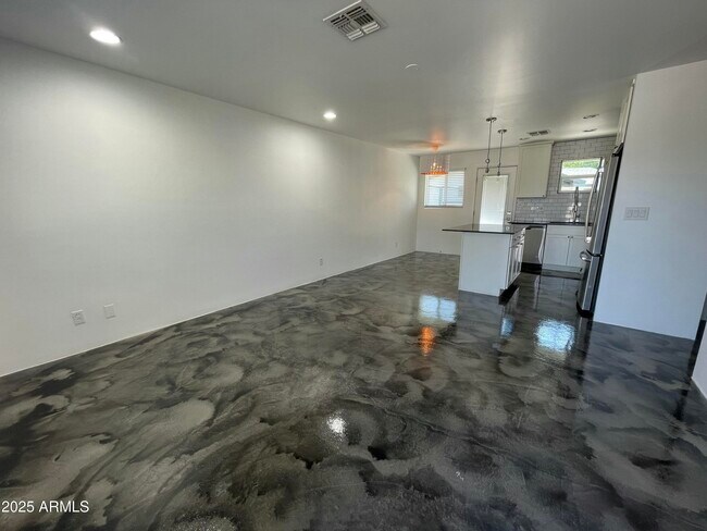 Foto del edificio - 3416 N 37th St