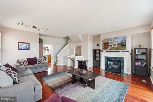 Foto del edificio - 124 Penwick Cir