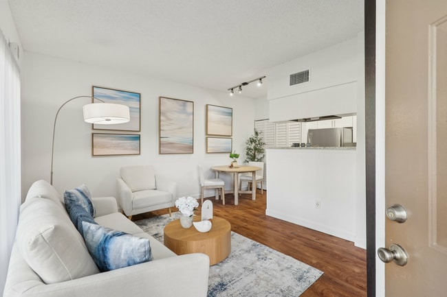 Foto del edificio - Waterford Point Apartments