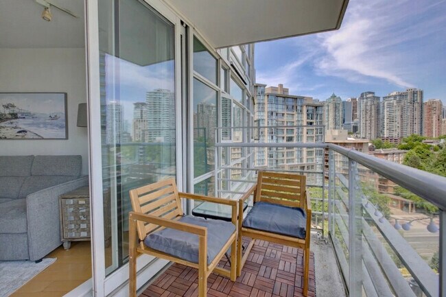 Photo du bâtiment - 139 Drake St