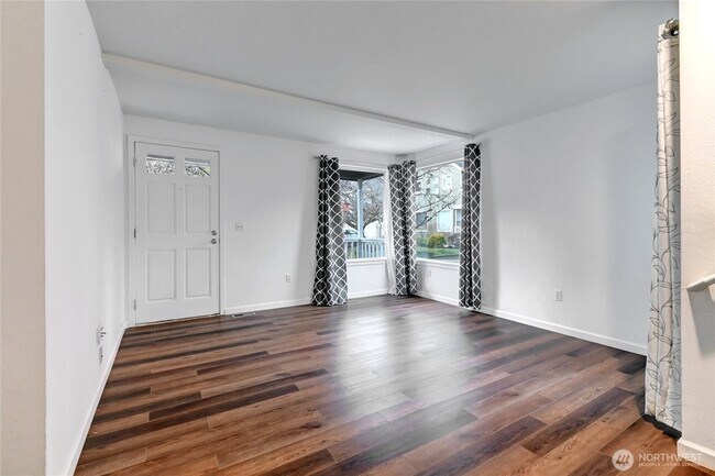 Foto del edificio - 4180 244th Pl SE