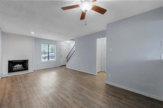 Building Photo - 2810 Wimbledon Ct