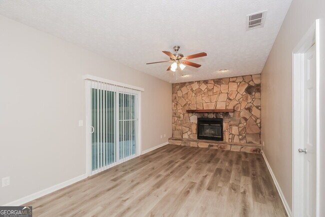 Foto del edificio - 13 Bramblewood Ct SW