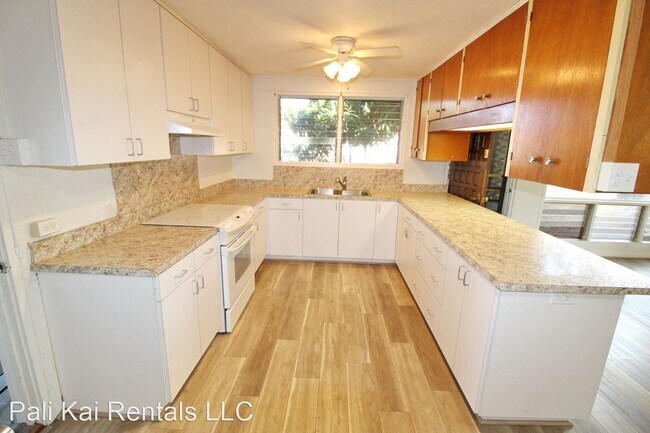 Building Photo - 2 br, 1.5 bath House - 819 Kalena Street