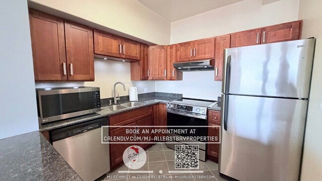 Foto del edificio - Bright 1 bedroom condo with spectacular views on the 25th floor!