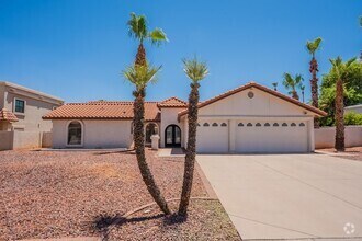 Building Photo - 3829 E Ahwatukee Dr