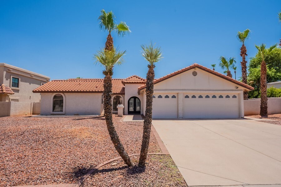Primary Photo - Ahwatukee Home for Rent