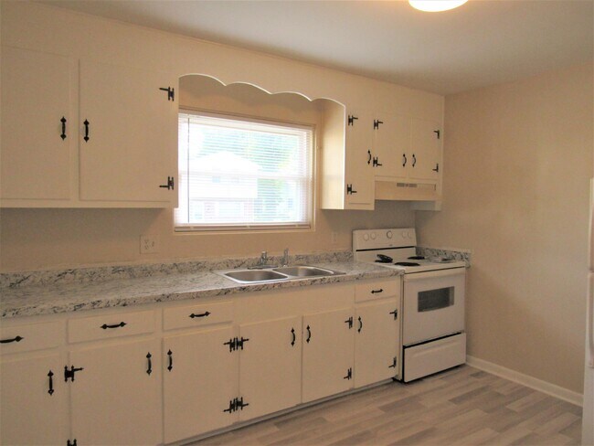 Foto del edificio - 4928 Atterbury St