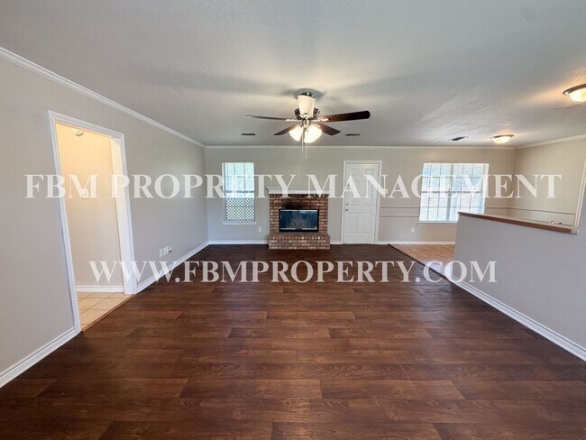 Foto del edificio - 1219 S Mulberry St