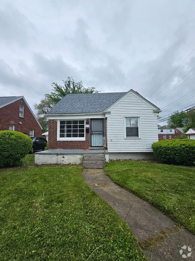 Building Photo - 19633 Barlow St