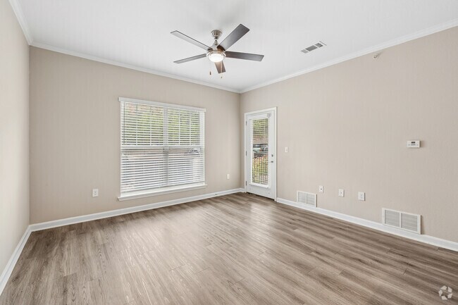 Pointe 1BR, 1BA - 681SF - Sala de estar - Chenal Pointe at the Divide
