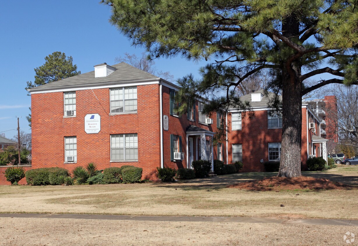 Foto del edificio - Meredith Manor