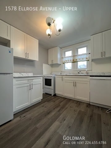 Building Photo - 1 Bedroom Upper Apartment in Great Area