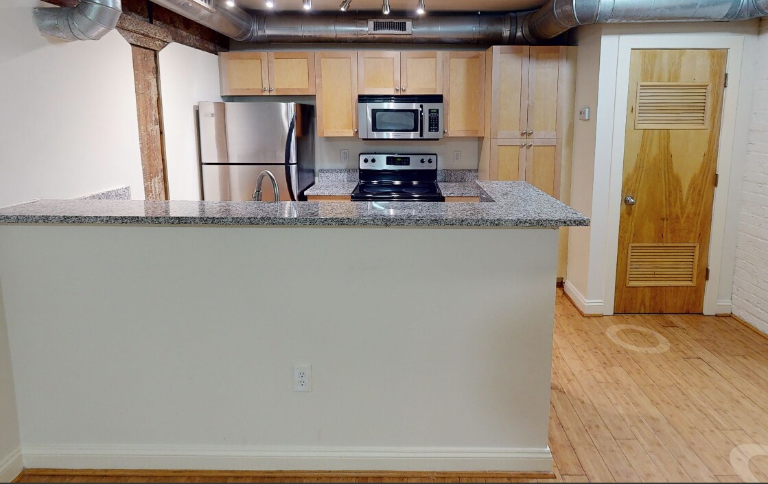 Photo - Iron House Apartments