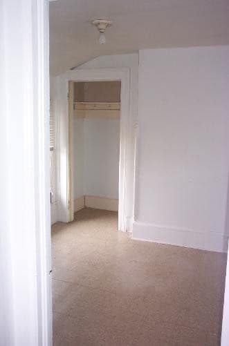 Interior Photo - 7 Unit Student Housing Near FSU