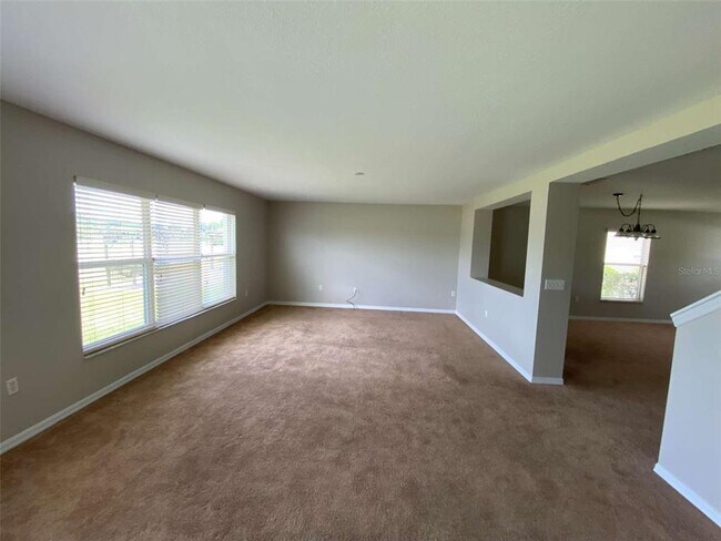 Building Photo - 6955 Lake Eaglebrooke Dr