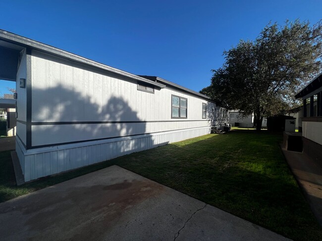 Building Photo - 2/2 Carport in Commanders Palace, In Frens...