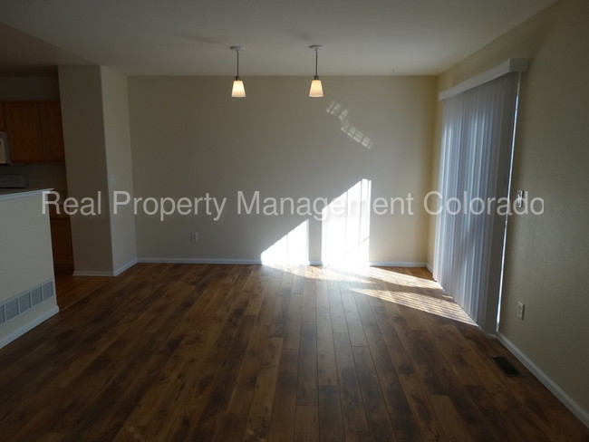 Building Photo - 16378 E Phillips Ln