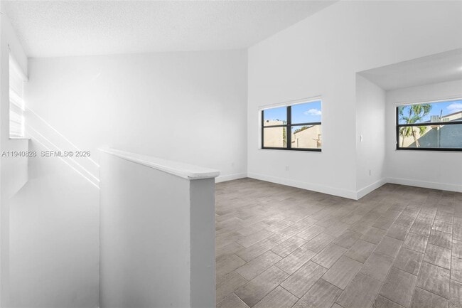 Foto del edificio - 10050 NW 9th St Cir