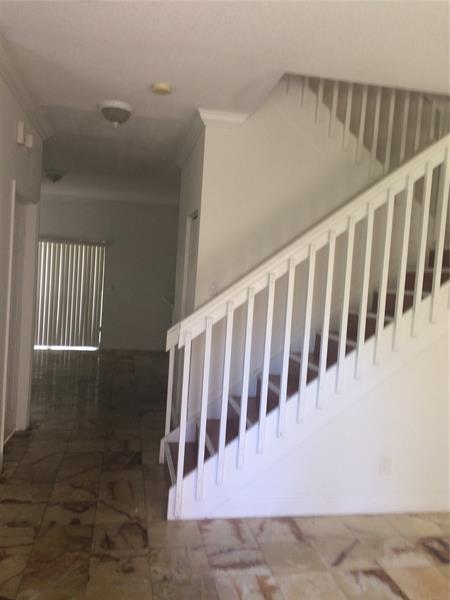 Building Photo - 401 W Santa Catalina Cir