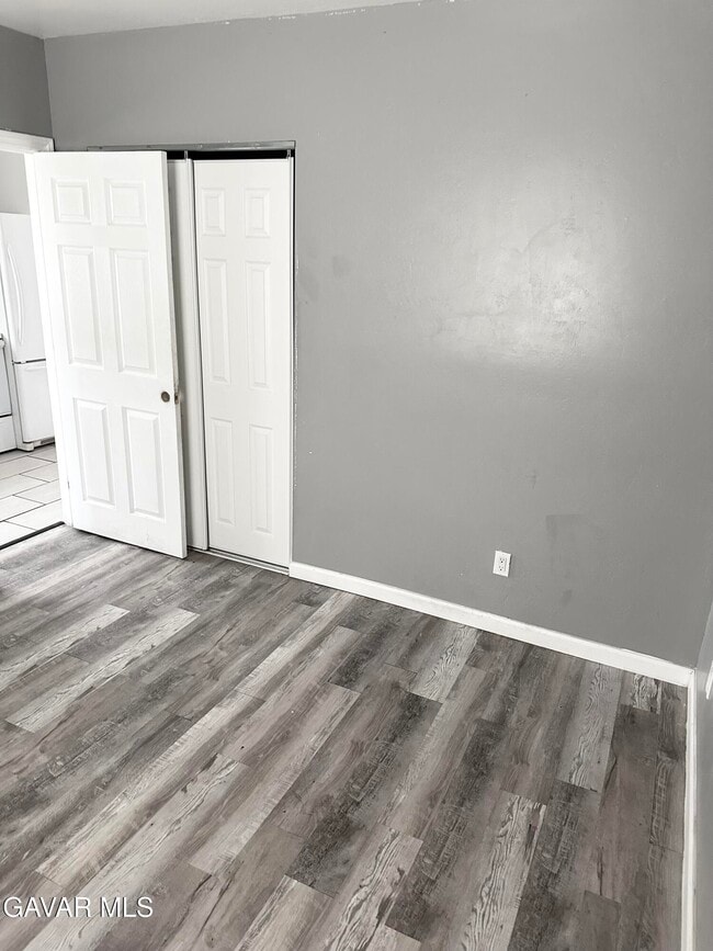 Building Photo - 45517 Corkwood Ave
