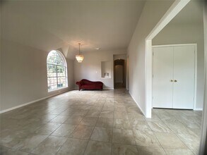 Building Photo - 15922 Williwaw Dr