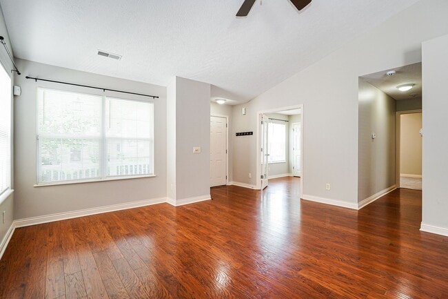 Building Photo - 7199 Normanton Dr