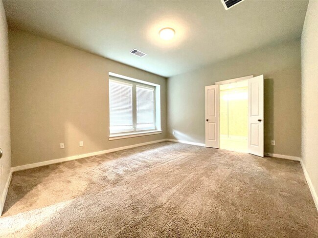 Foto del edificio - 5026 Mint Orchard Dr