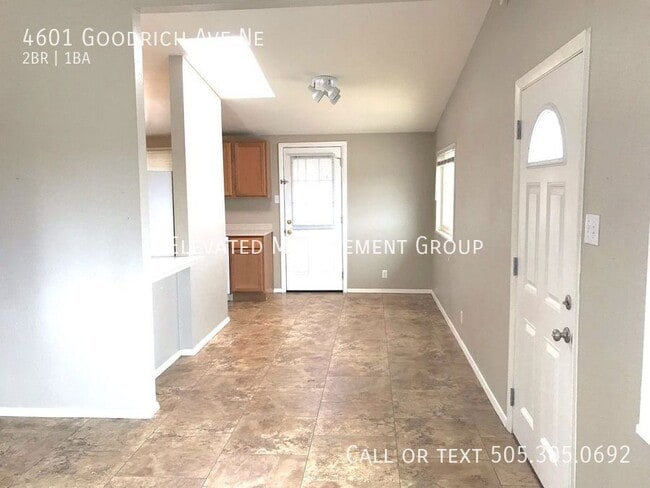 Foto del edificio - 4601 Goodrich Ave NE