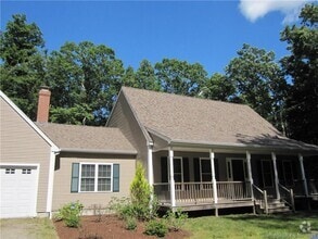 Building Photo - 143 Neck Rd