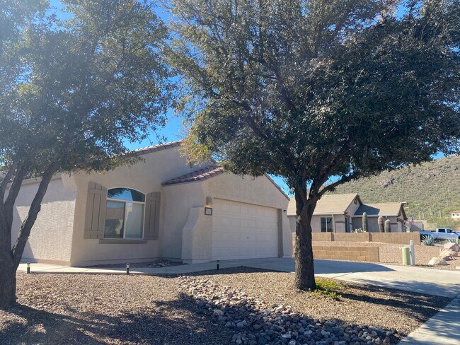 Building Photo - 8231 W Lapis Moon Ln