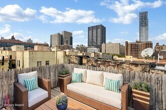 Building Photo - 15 W 103rd St