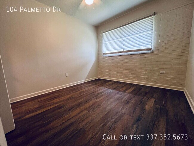 Foto del edificio - 104 Palmetto Dr