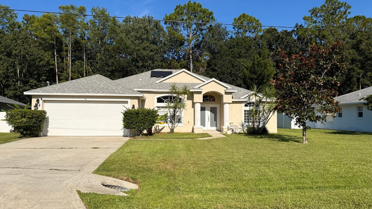Foto principal - 10 Zebrawood Ct