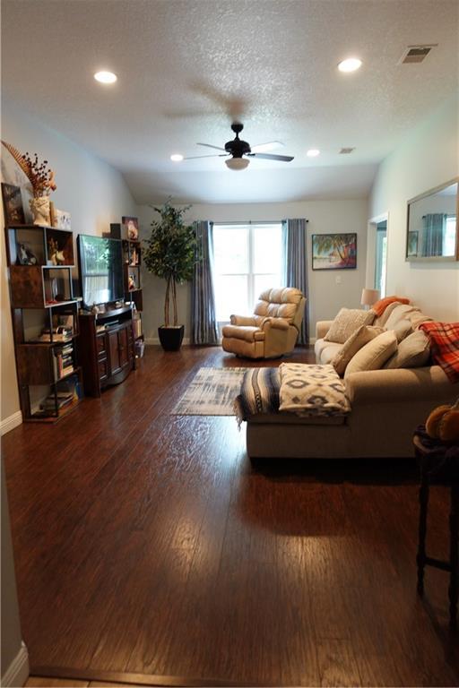 Primary Photo - 217 Bridgewater Cir