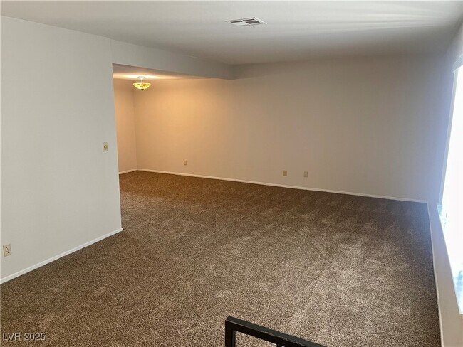 Building Photo - 4535 Brookside Way