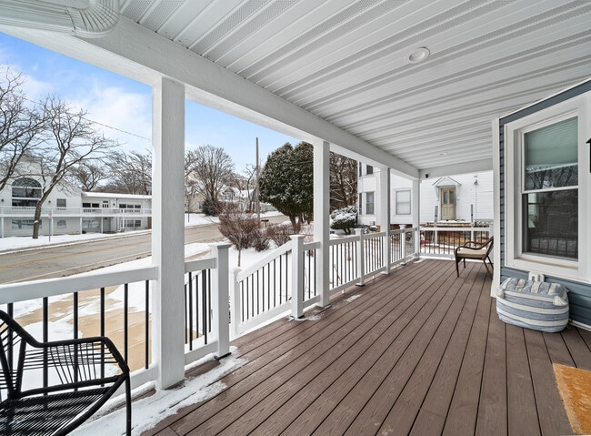 Building Photo - 80 W Geneva St