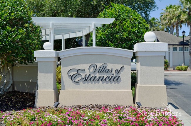 Foto del edificio - Live Near The Best Shopping & Dining in Jax!