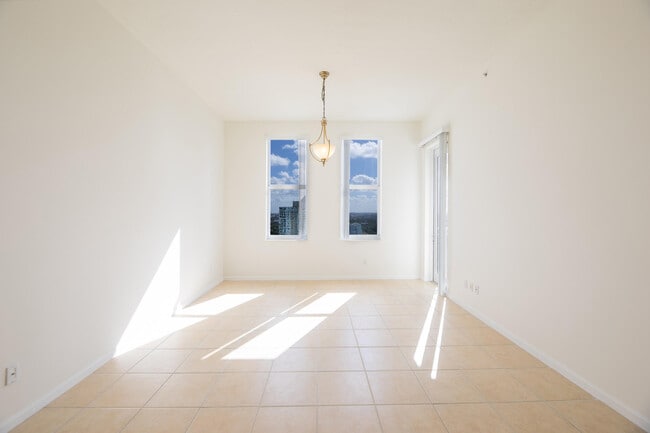 Foto del edificio - 511 SE 5 Ave