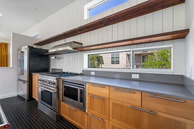 Foto del edificio - 5334 Sendero Hills Pkwy