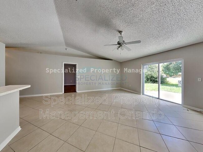 Building Photo - 3019 Mapleshade St