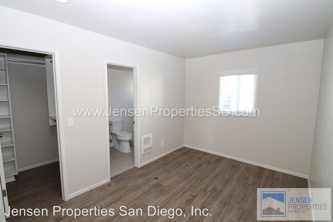 Building Photo - 3612 Ocean Front Walk