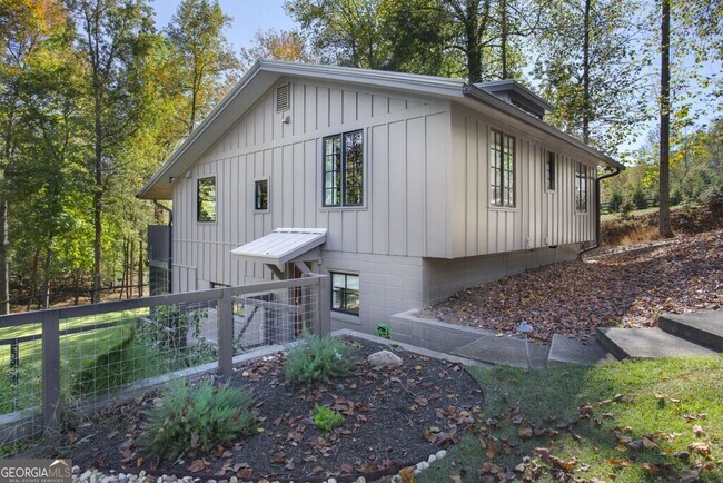 Foto del edificio - 8885 Bay Dr