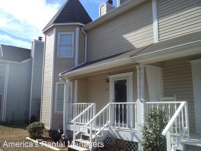 Building Photo - 2 br, 1.5 bath House - 179 Charleston Way