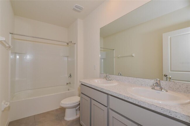 Foto del edificio - 16935 Trite Bend St